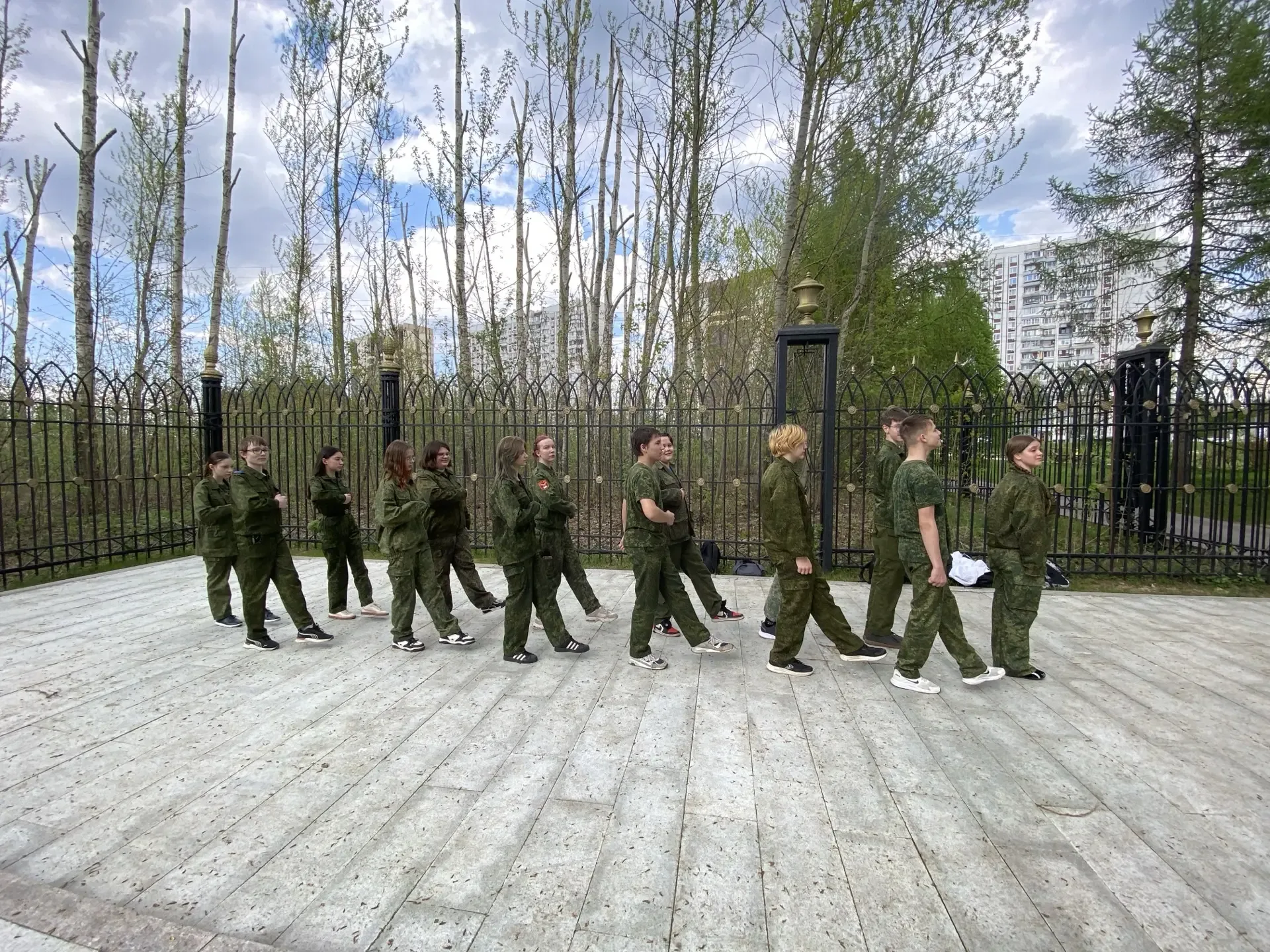 Чтобы помнили  🎖️В 8 «А» классе прошел классный час - митинг, приуроченный к 9 мая, который прошел у