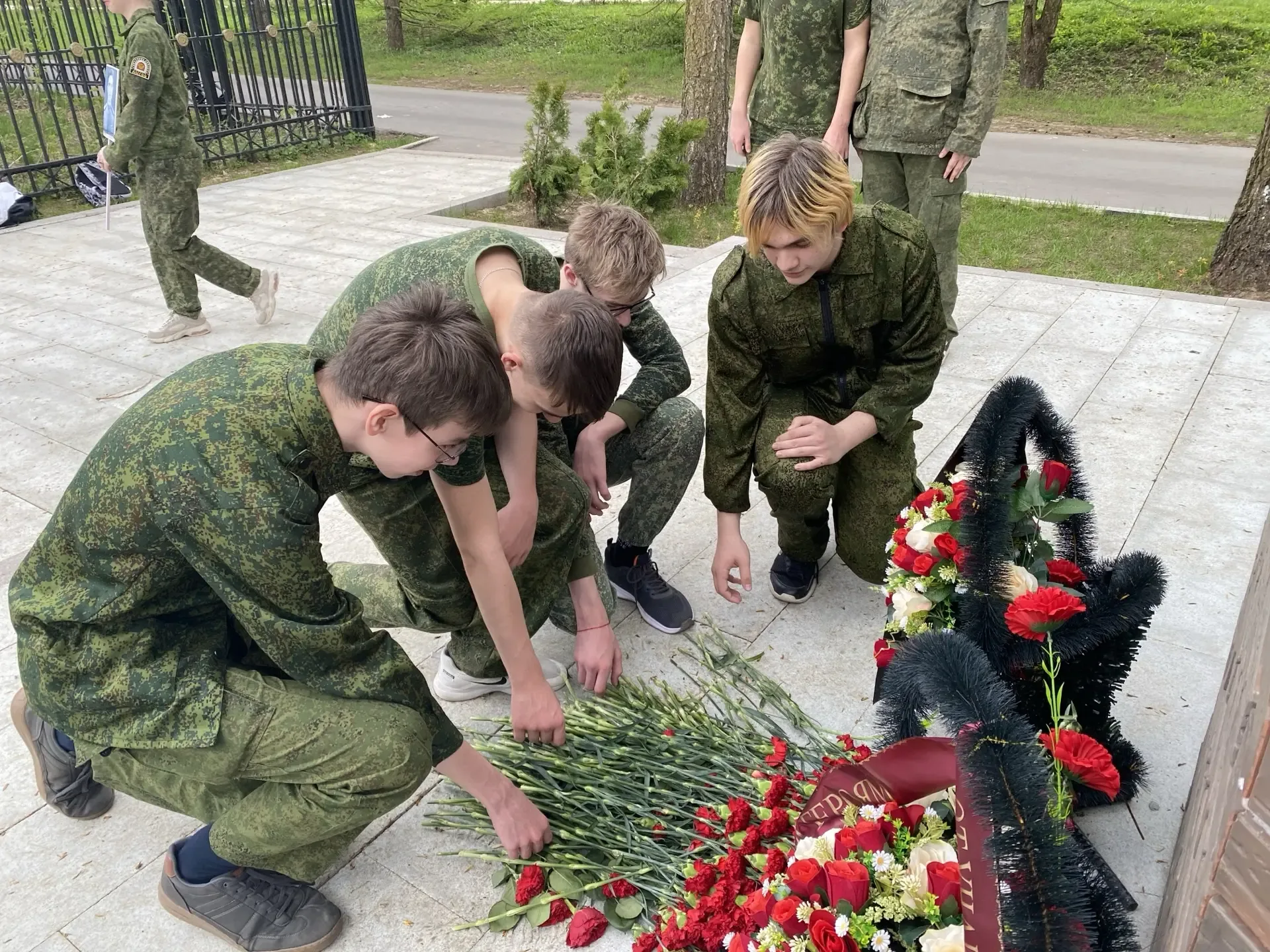 Чтобы помнили  🎖️В 8 «А» классе прошел классный час - митинг, приуроченный к 9 мая, который прошел у