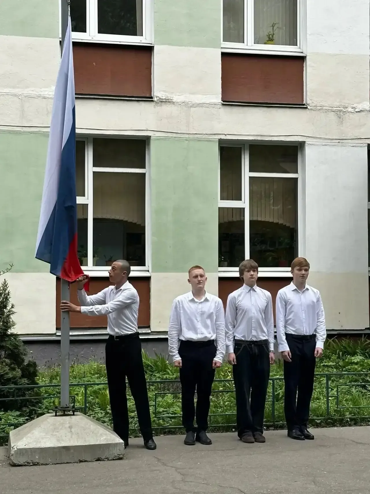 С Днём Великой Победы! 🕊  Поздравляем с 9 Мая — Днём Победы в Великой Отечественной Войне. Этот день