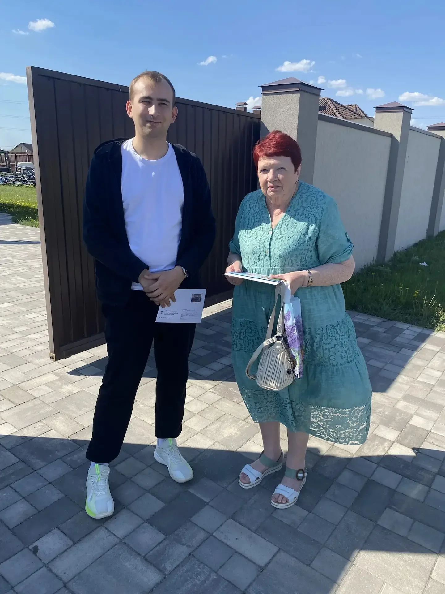 🌟 Наши педагоги и ученики поздравили ветеранов, тружеников тыла и детей войны с Днём Великой Победы 