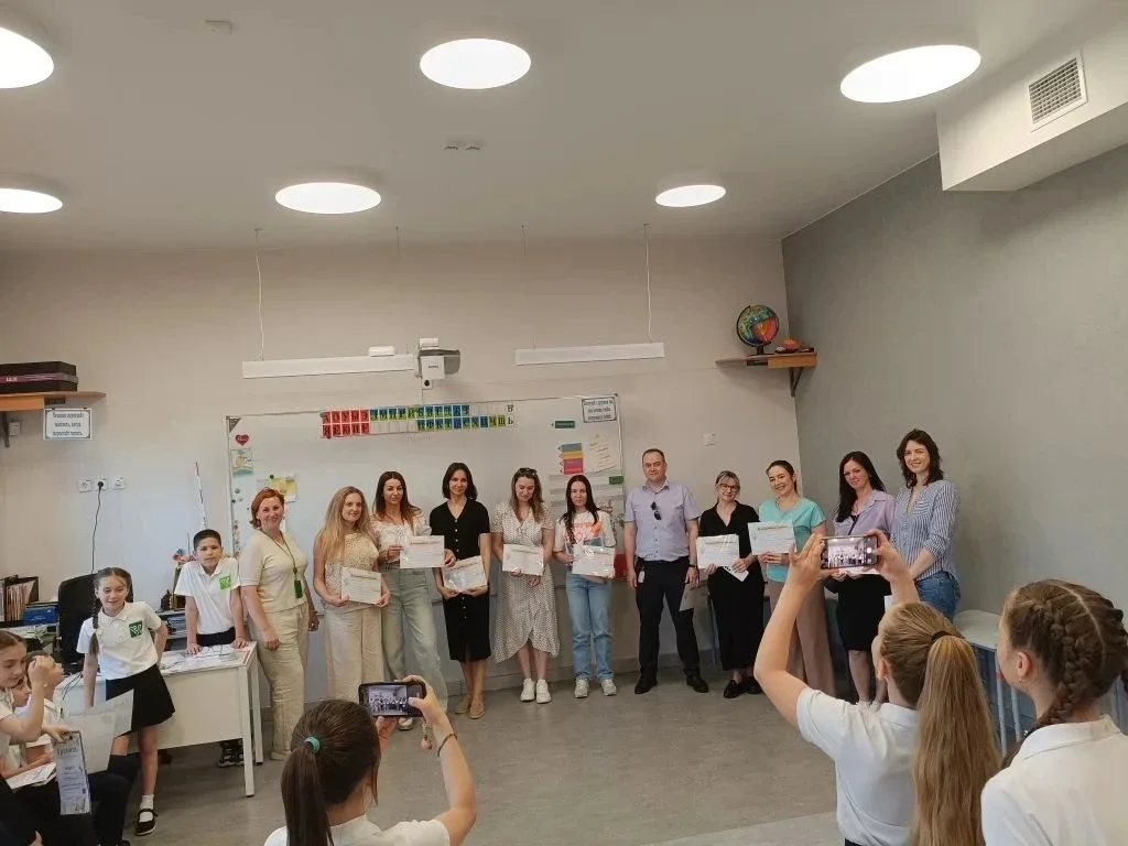 Итоговое родительское собрание в форме публичного отчета прошло в 3 «А» классе. На нем присутствовал