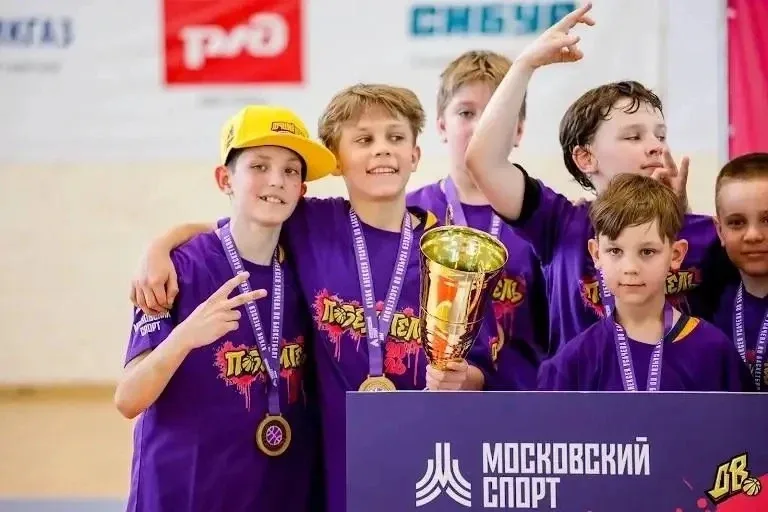 ⚡️Чемпионы ЛИГИ «ДВИЖЕНИЕ ВВЕРХ»⚡️  🚀 16-17 мая прошли финальные матчи баскетбольной лиги «Движение 