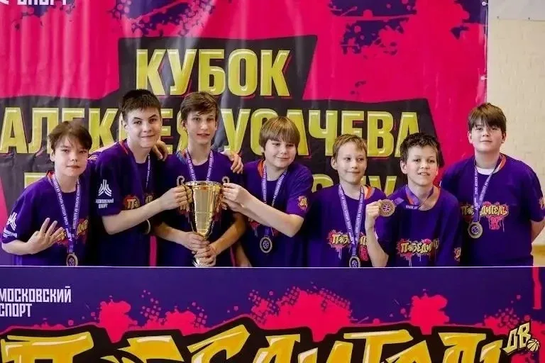 ⚡️Чемпионы ЛИГИ «ДВИЖЕНИЕ ВВЕРХ»⚡️  🚀 16-17 мая прошли финальные матчи баскетбольной лиги «Движение 