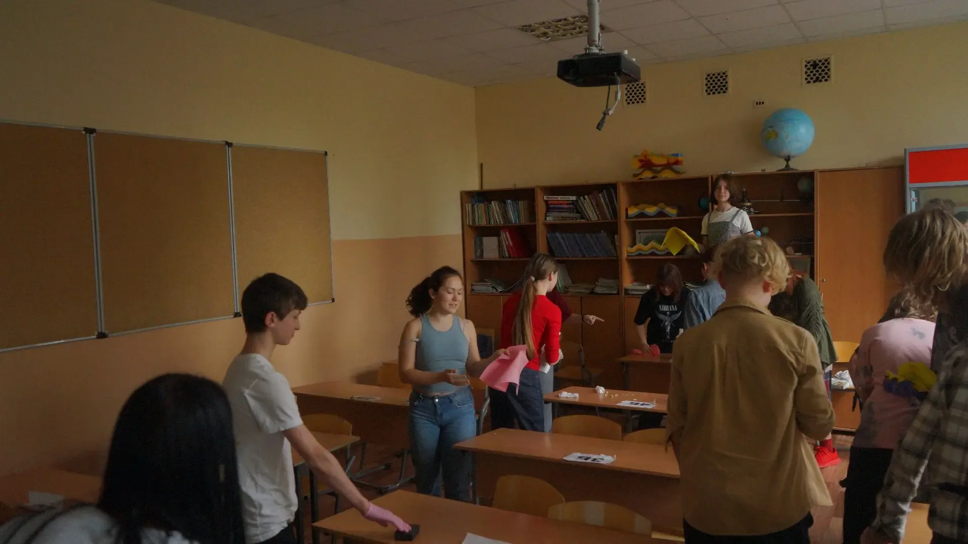 Как прошли наши субботники на Поварской, 14!   Год близится к концу, и в школе прошли традиционные с