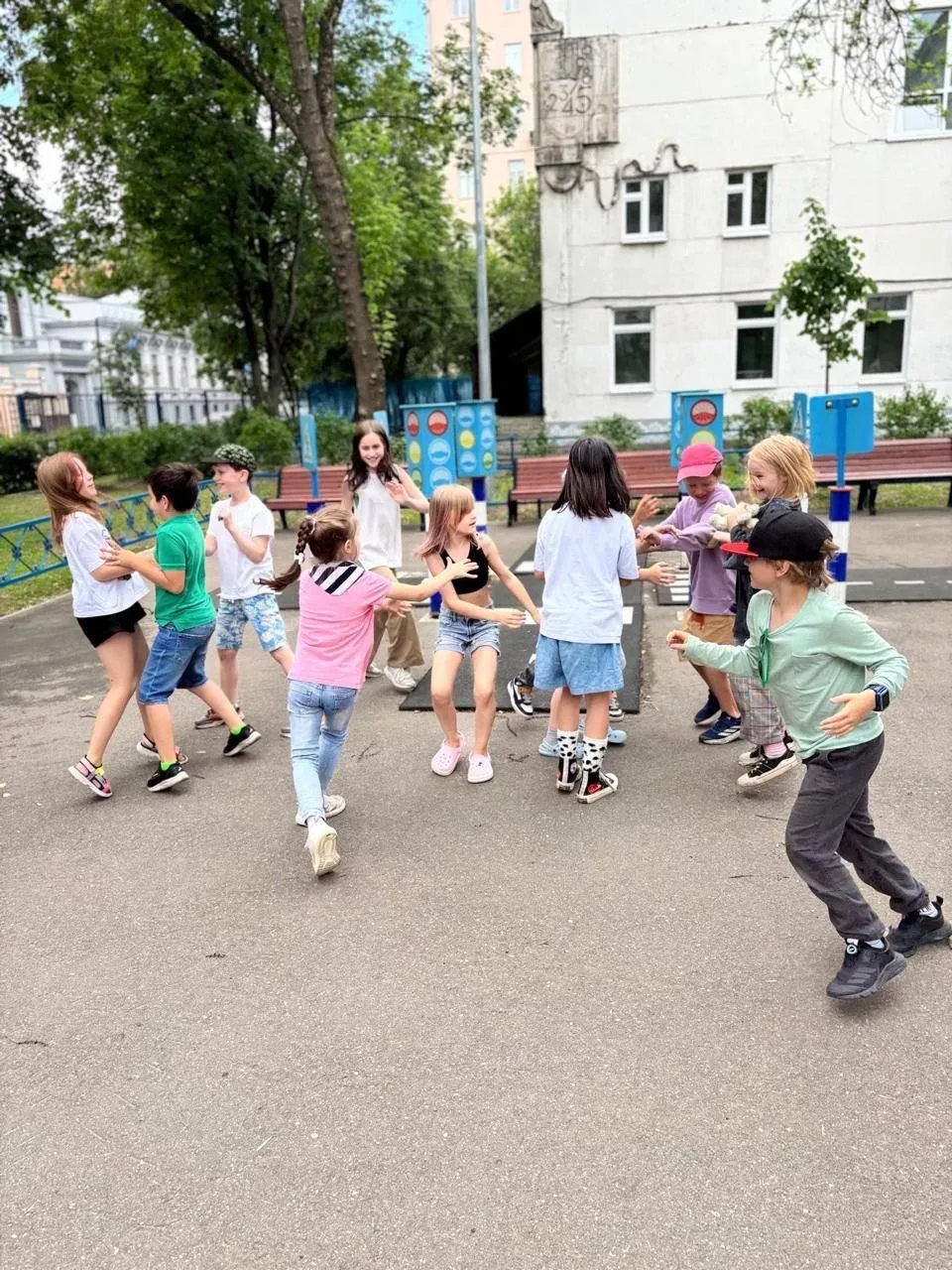 В период летних каникул для учеников начальной школы будет работать объединение дополнительного обра