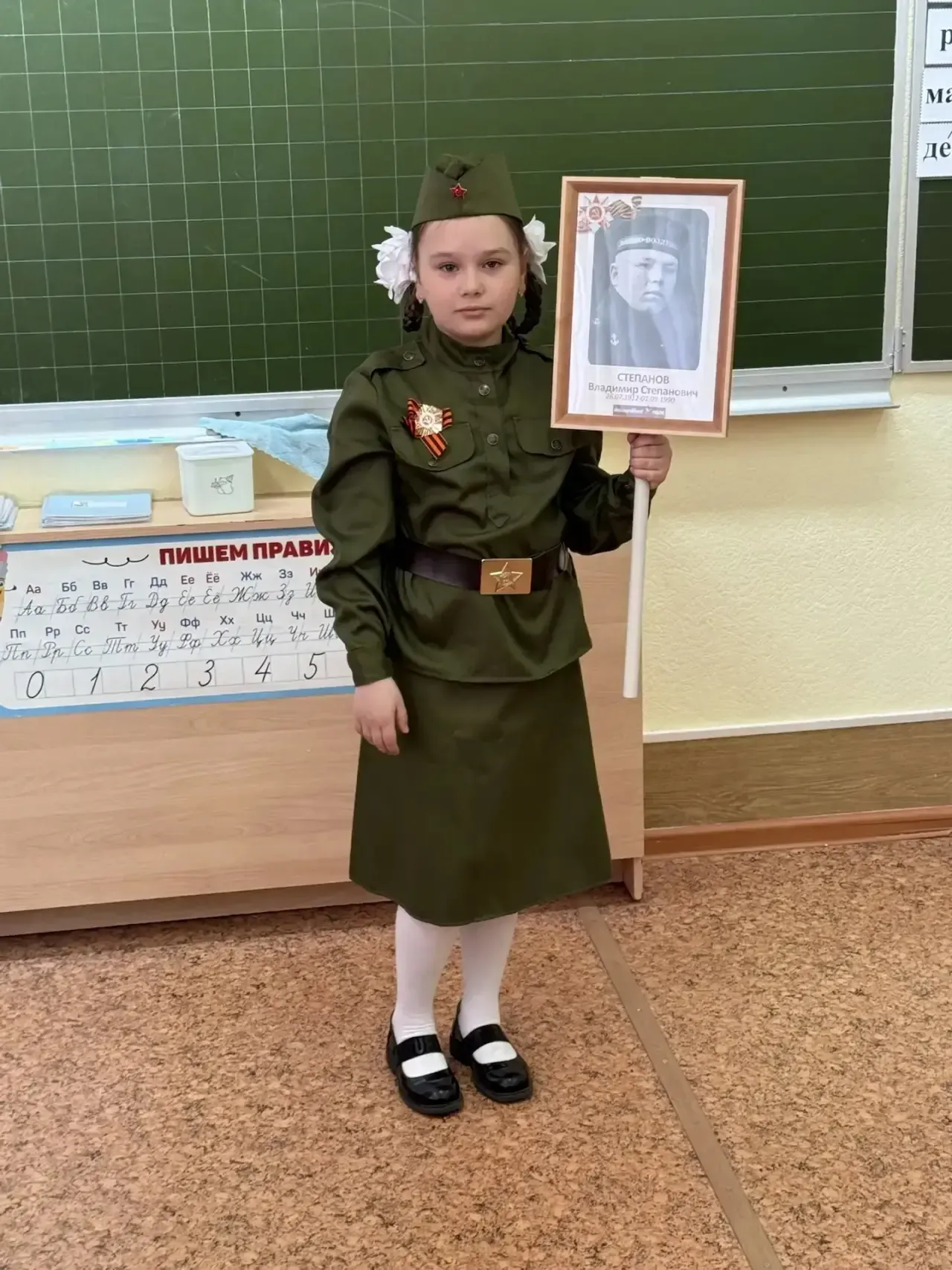 В преддверии Дня Победы учащиеся школы поделились историями своих родственников, которым мы обязаны 