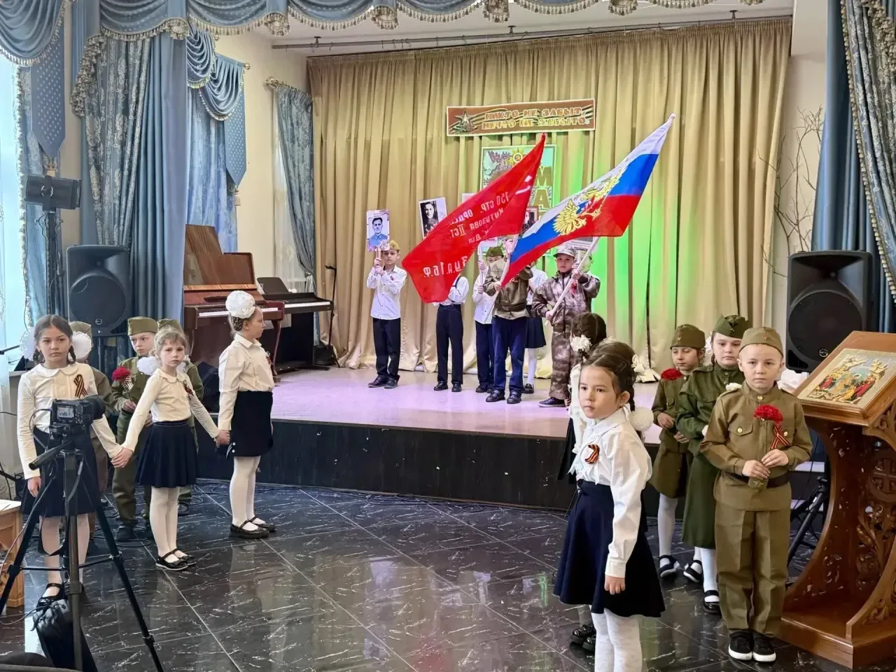 Учащиеся 1А, 3Б и 4В классов приняли участие в праздничном концерте Духовно-просветительского центра