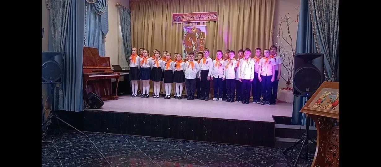 Учащиеся 1А, 3Б и 4В классов приняли участие в праздничном концерте Духовно-просветительского центра