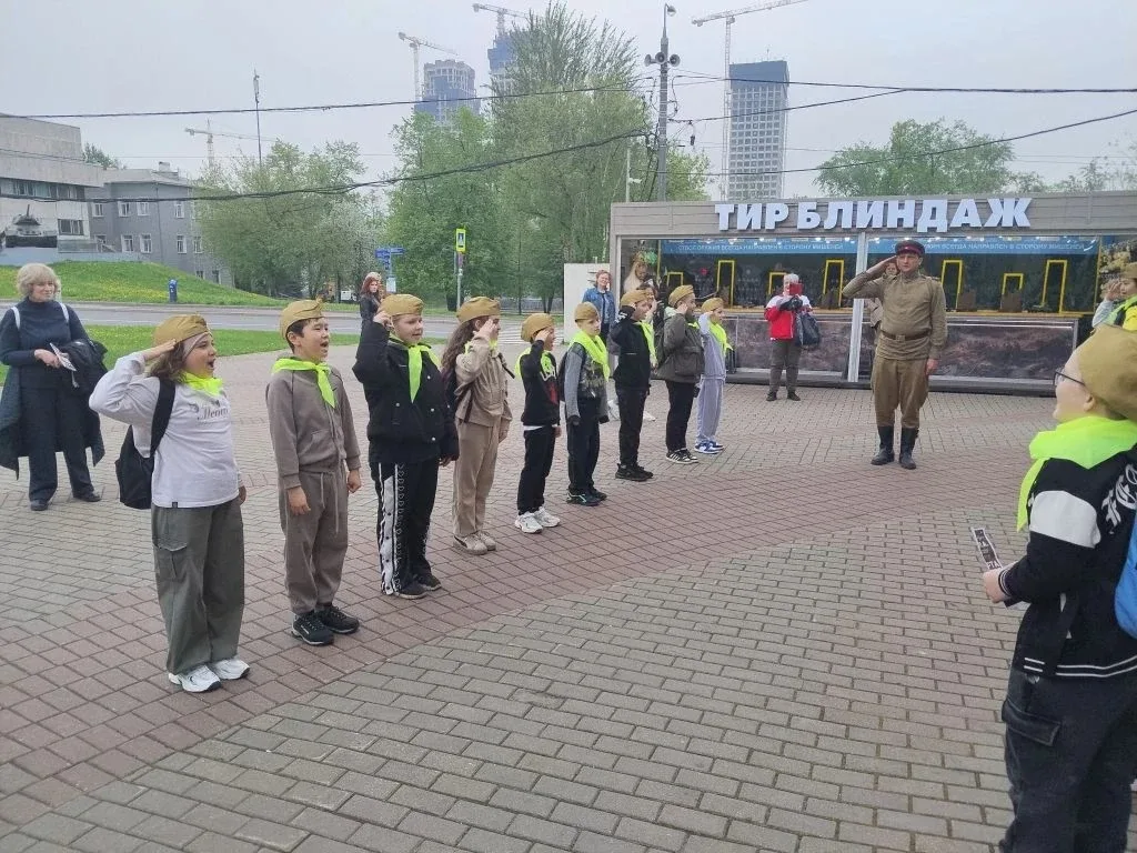 📍12 мая 3 класс "П" вместе со своим классным руководителем Светланой Ивановной Гладченко ездили в Му