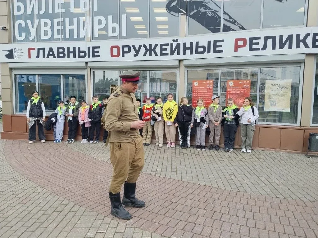 📍12 мая 3 класс "П" вместе со своим классным руководителем Светланой Ивановной Гладченко ездили в Му