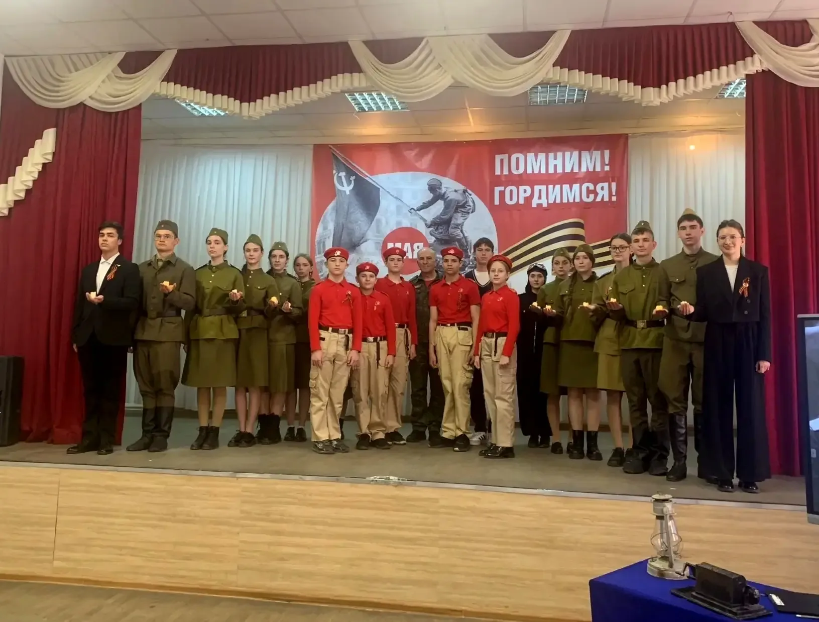 ⏳ ГИМНАЗИЯ-ЭТО ПАМЯТЬ!  ⚪ Команда МБОУ Гимназия №21 представила проект в рамках регионального проект