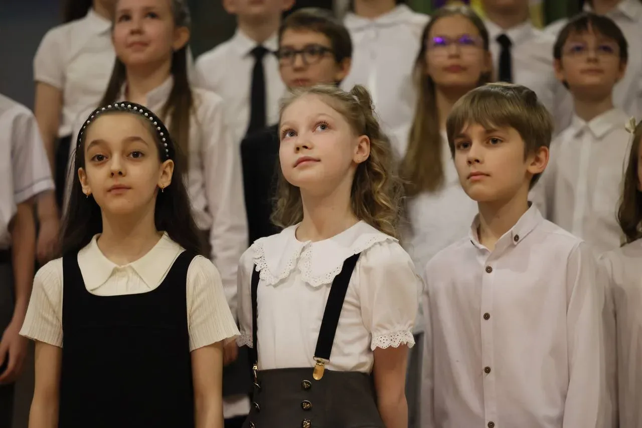 🎓 Выпускной, который запомнится надолго  ✨ В нашей школе прошёл выпускной у четвёртых классов. Ребят