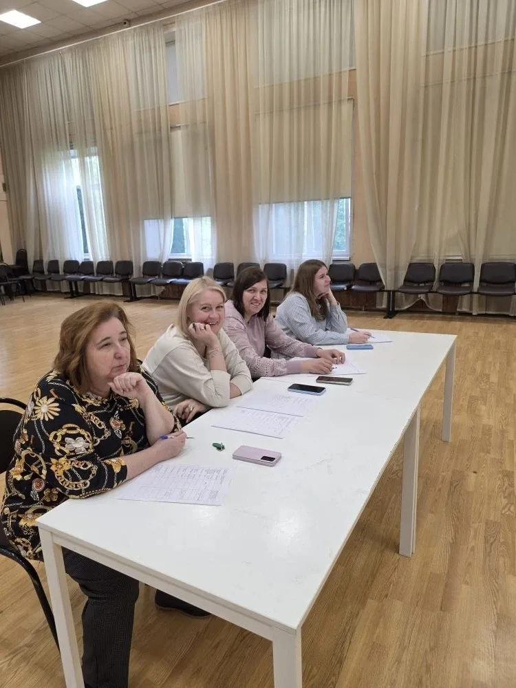 Прошёл второй отборочный этап фестиваля талантов в стенах нашей школы.  Ребята  очень волновались и 