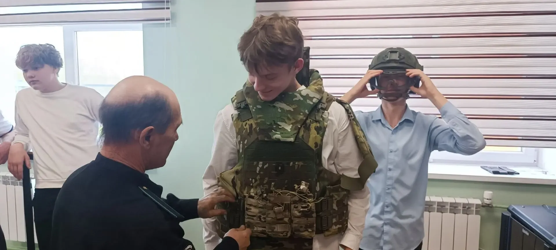 Накануне великого праздника – Дня Победы – в стенах нашей школы прошел трогательный и познавательный