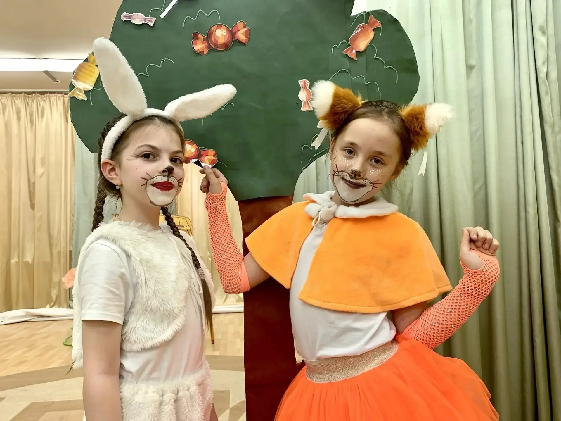🎭 Театральный сезон завершён — и завершён ярко!  👏 Театральная студия «Мир фантазий» представила фин