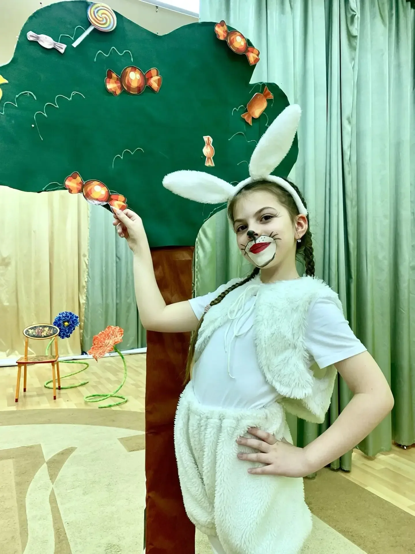 🎭 Театральный сезон завершён — и завершён ярко!  👏 Театральная студия «Мир фантазий» представила фин