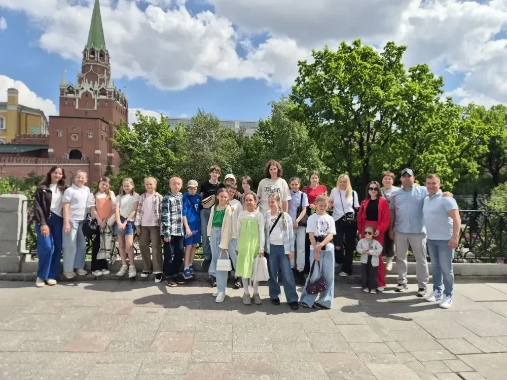 🏰 Путешествие в сердце истории  Пятиклассники нашей школы побывали на обзорной экскурсии по территор