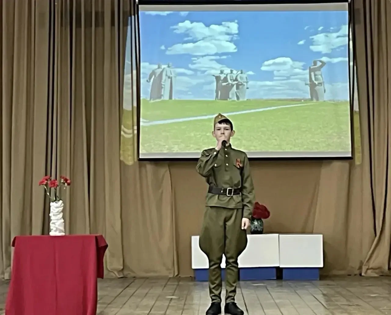 ДЕТИ, КОТОРЫЕ НЕ ВИДЕЛИ ВОЙНЫ, НО УСЛЫШАЛИ ЕЁ ГОЛОС  Конкурс чтецов «Этот день мы приближали как мог