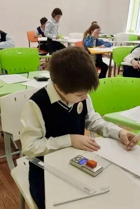 Сегодня в ИТШ прошла олимпиада «Готов к жизни в умном городе!»   💡Это интеллектуальное состязание дл