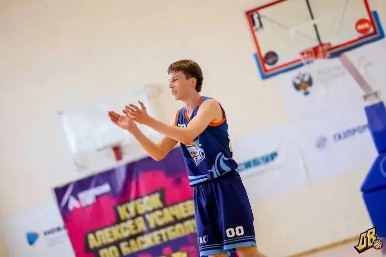 Чемпионы ЛИГИ «ДВИЖЕНИЕ ВВЕРХ»  🏀 Детская баскетбольная лига «Движение вверх» — это турнир, где юные