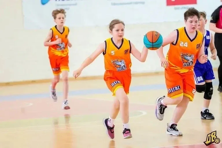 Чемпионы ЛИГИ «ДВИЖЕНИЕ ВВЕРХ»  🏀 Детская баскетбольная лига «Движение вверх» — это турнир, где юные