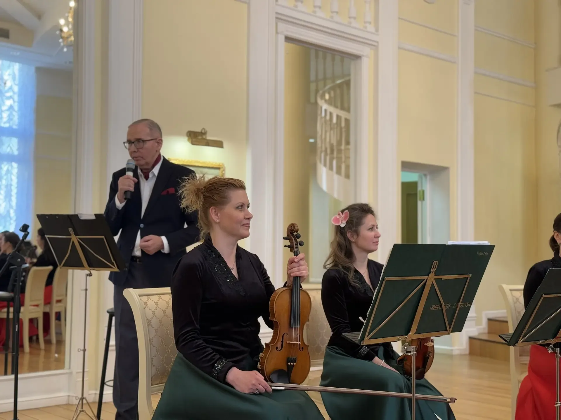 Где слова бессильны, там говорит музыка 🎶   В нашей «Музыкальной гостиной» классика оживает в новых 