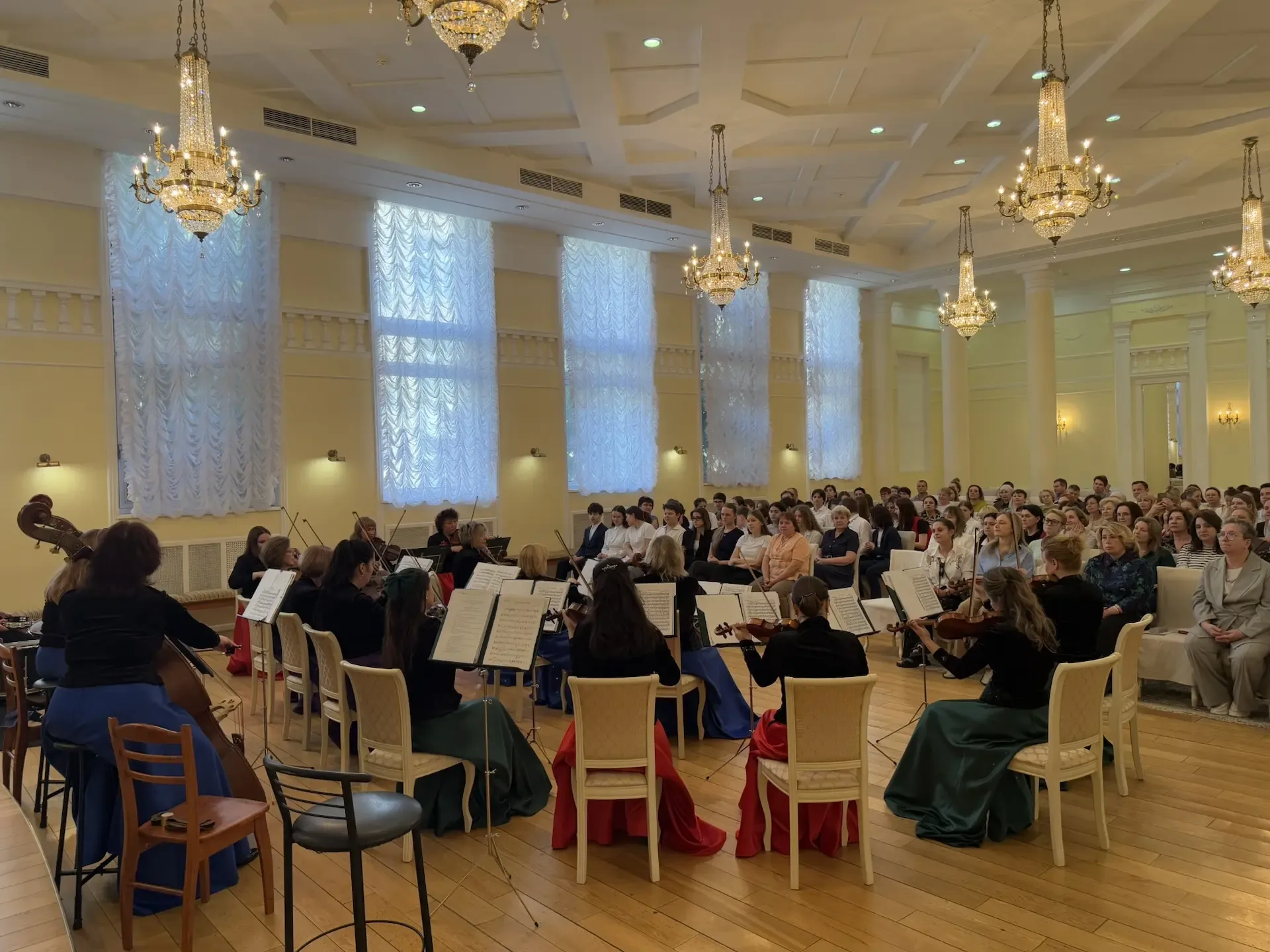 Где слова бессильны, там говорит музыка 🎶   В нашей «Музыкальной гостиной» классика оживает в новых 