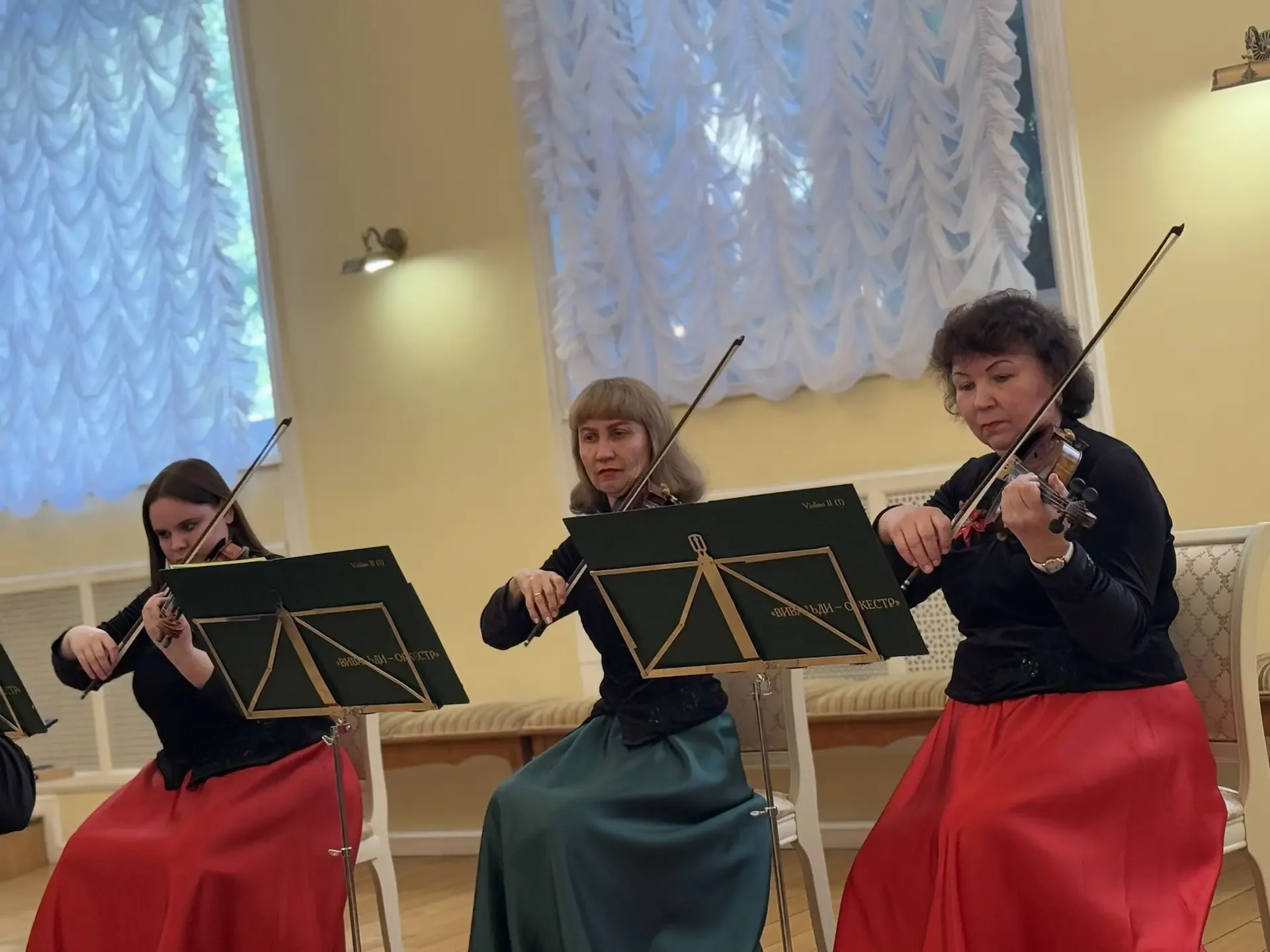 Где слова бессильны, там говорит музыка 🎶   В нашей «Музыкальной гостиной» классика оживает в новых 