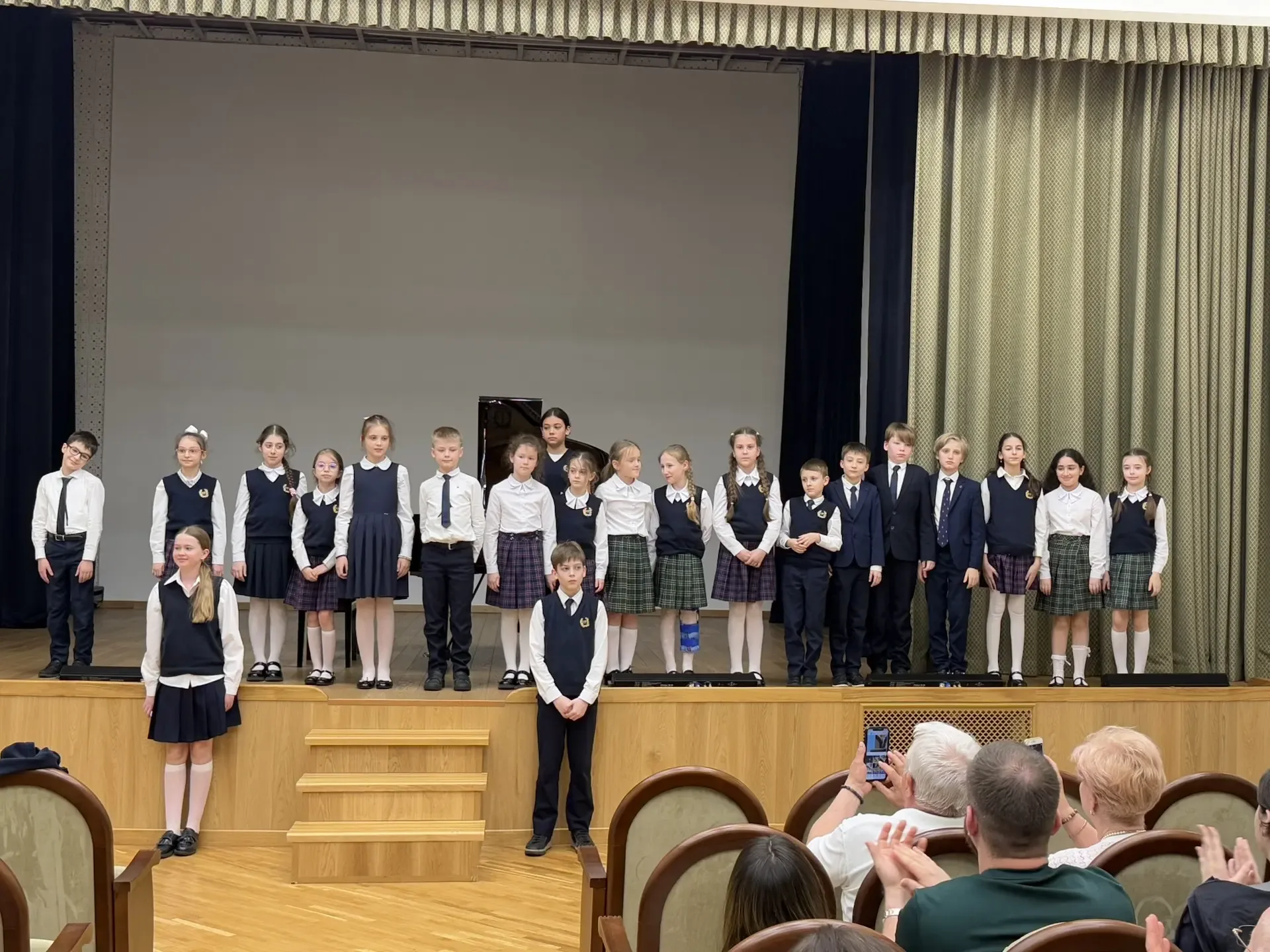Рождение необычного 🎶  18 мая состоялся отчетный концерт музыкальной школы.   Фортепиано — это инстр