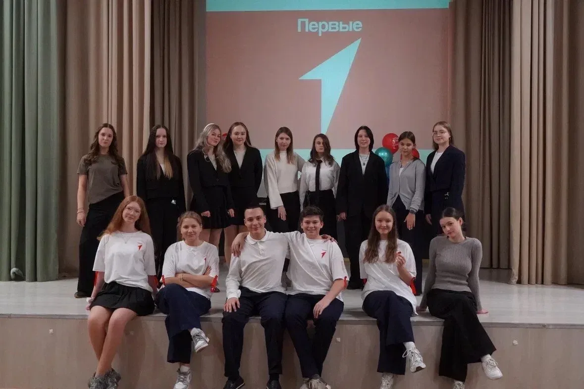 ➡️Один день советника по воспитанию  Для конкурса «Новая философия  воспитания» мы спросили у ученик