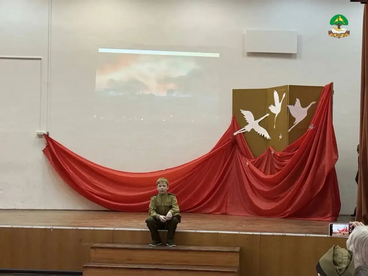 Это было сердцем❤️  На прошлой неделе второй корпус нашей школы дышал историей и гордостью. Мы прове
