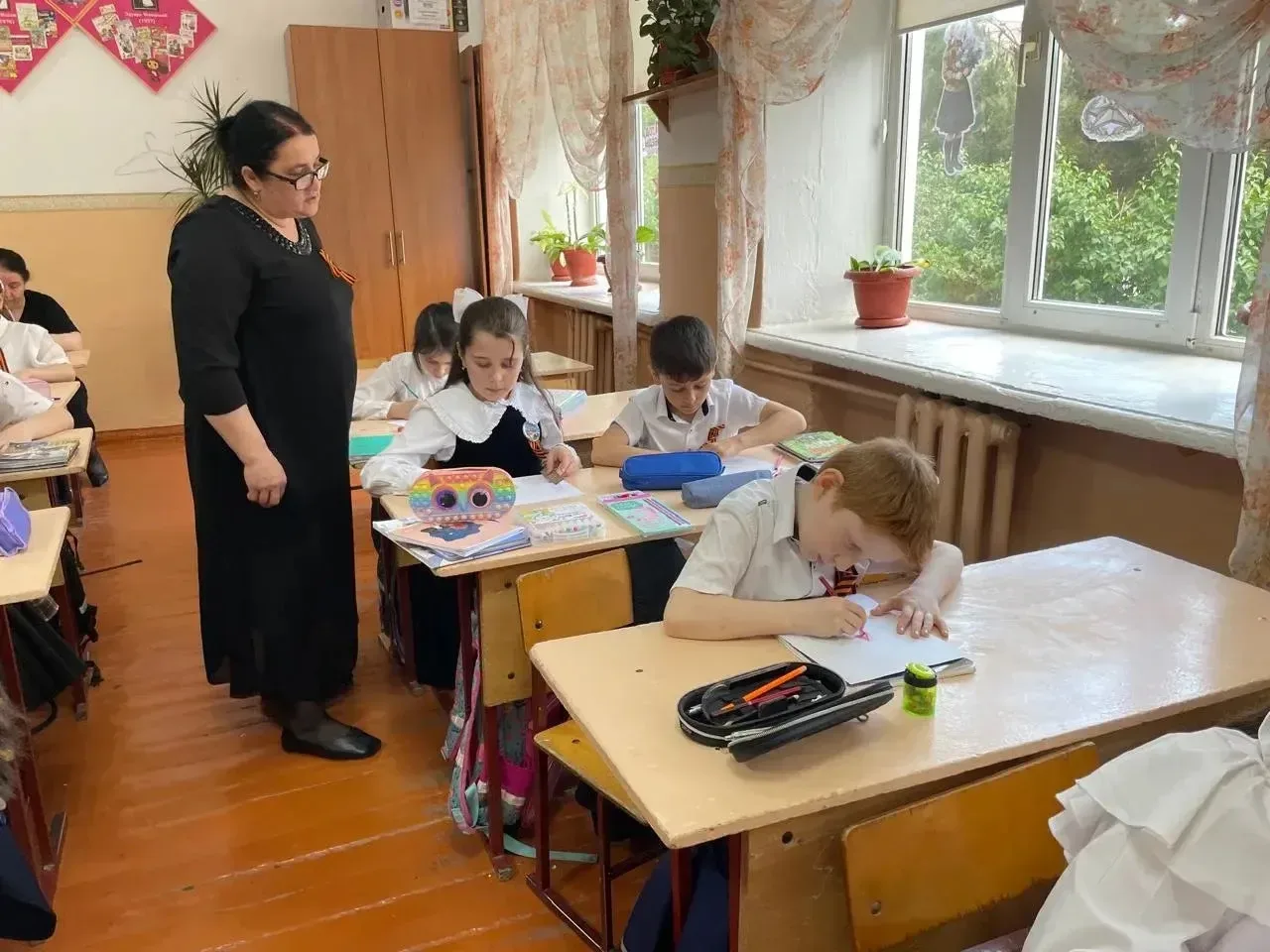 🌟 Открытый интегрированный урок, посвящённый Дню Победы 🌟    В 3 «Г» классе « СОШ 1» прошёл необычны