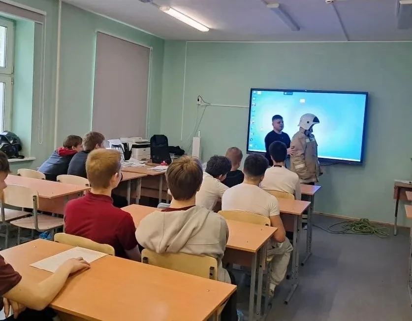 🚀 Примеряем профессии на себя: неделя профпроб у 9-х классов!  Выбор будущей профессии — дело ответс