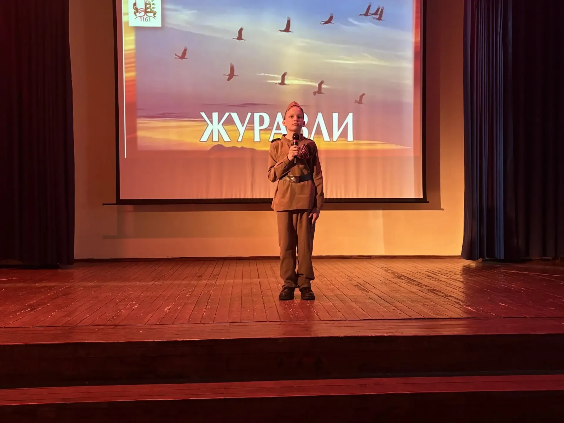 Память в сердце поколений!  6 и 7 мая в корпусе «Бунин» прошли митинги-концерты, посвящённые 81-й го