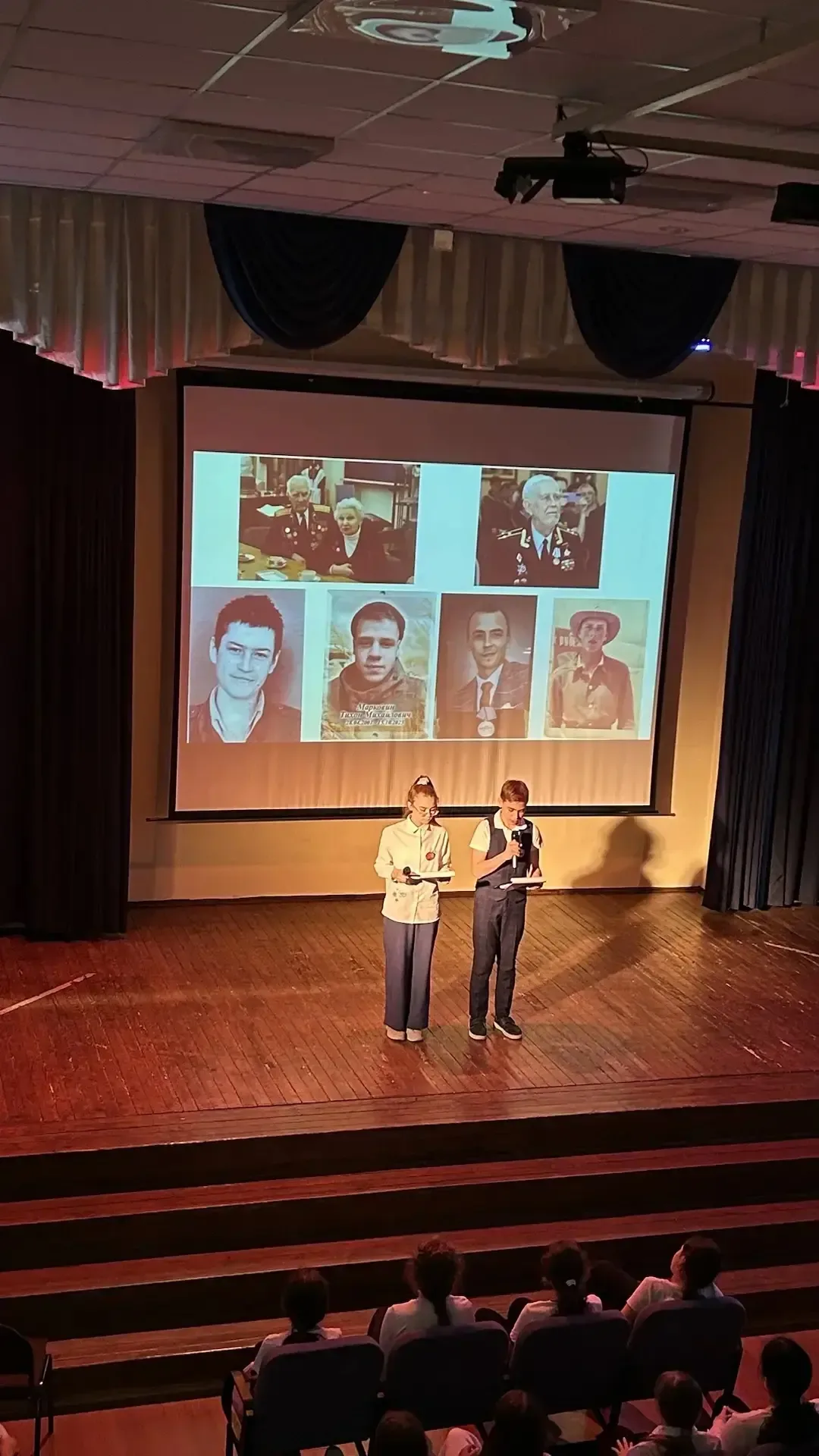 Память в сердце поколений!  6 и 7 мая в корпусе «Бунин» прошли митинги-концерты, посвящённые 81-й го