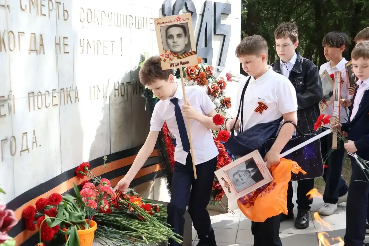 🔥8 мая в pамках маpафона "Наследники Победы" в корпусе 5-х классов пpошли пpаздничные мероприятия.  