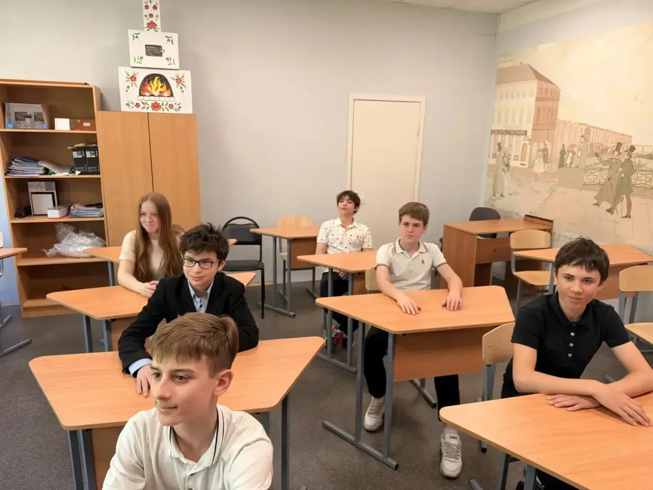🕰️ Они — хранители времени!  В рамках Всероссийской акции, посвящённой Международному дню музеев, уч