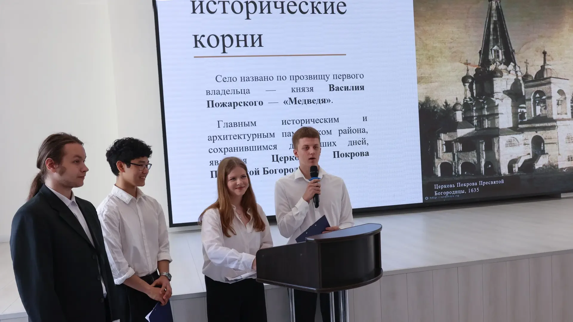 Завершилась научно-практическая конференция «Дебют в науку – 2026» в 1-м МОК — яркое событие, где ро