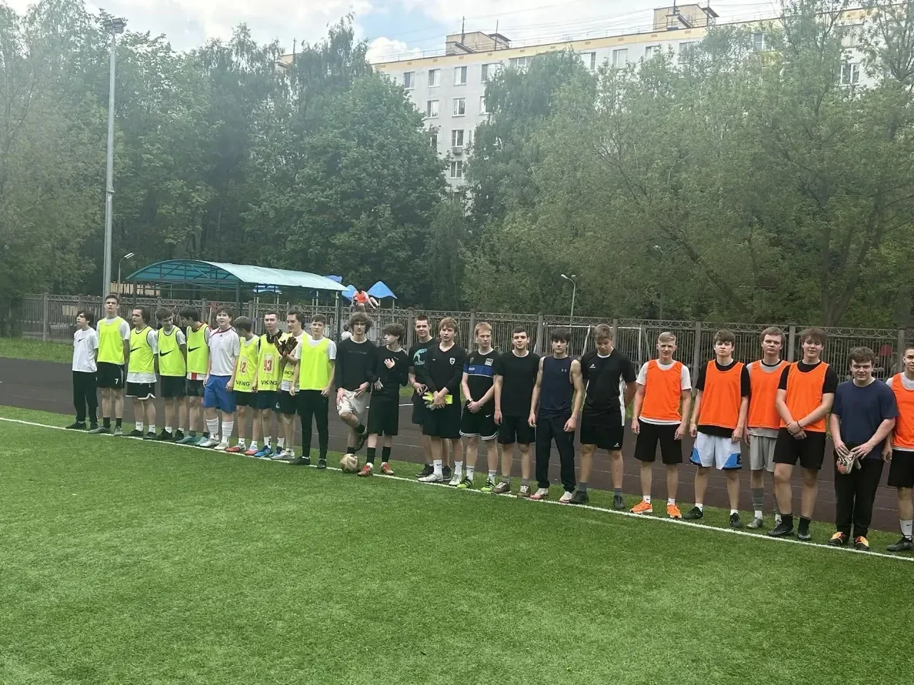 ⚽️ Еще одна замечательная традиция появилась в корпусе «Запад»!  13 мая прошел футбольный матч среди