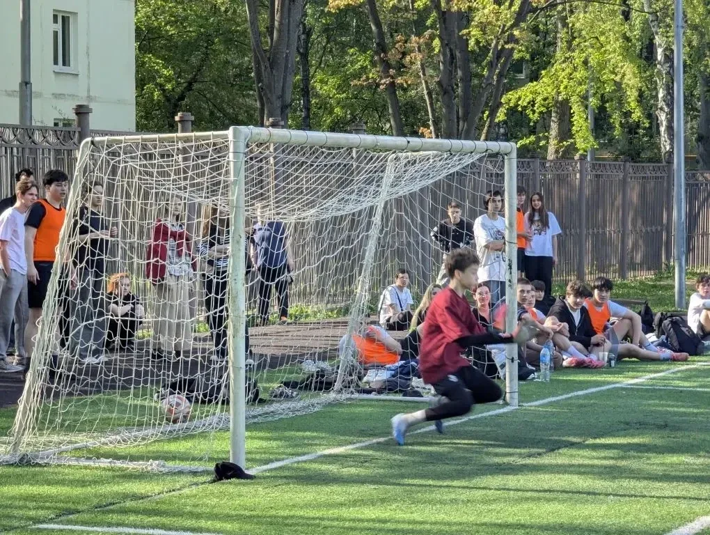 ⚽️ Еще одна замечательная традиция появилась в корпусе «Запад»!  13 мая прошел футбольный матч среди