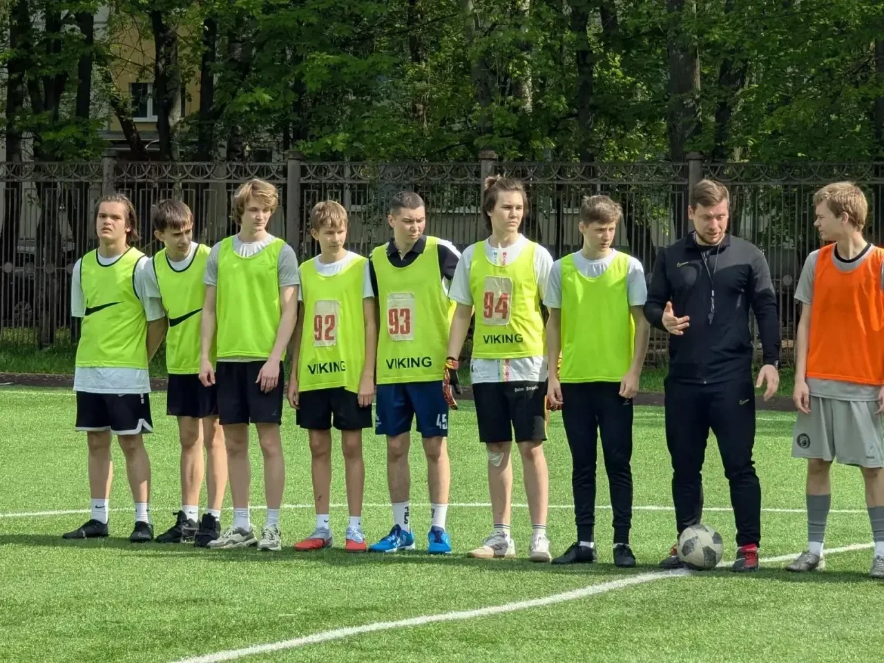 ⚽️ Еще одна замечательная традиция появилась в корпусе «Запад»!  13 мая прошел футбольный матч среди