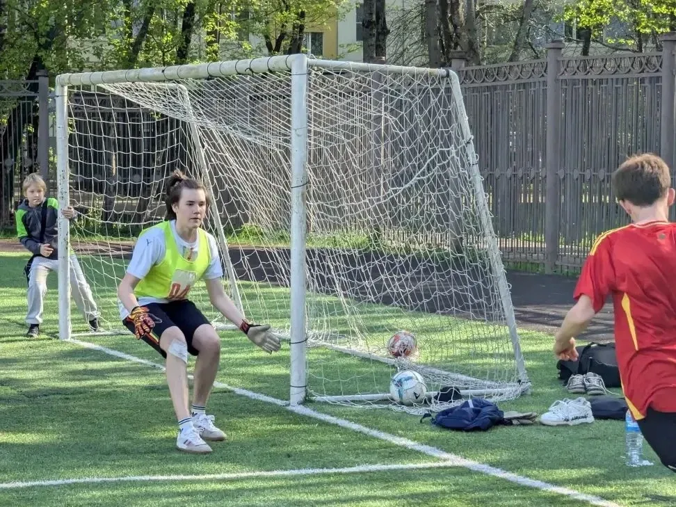 ⚽️ Еще одна замечательная традиция появилась в корпусе «Запад»!  13 мая прошел футбольный матч среди
