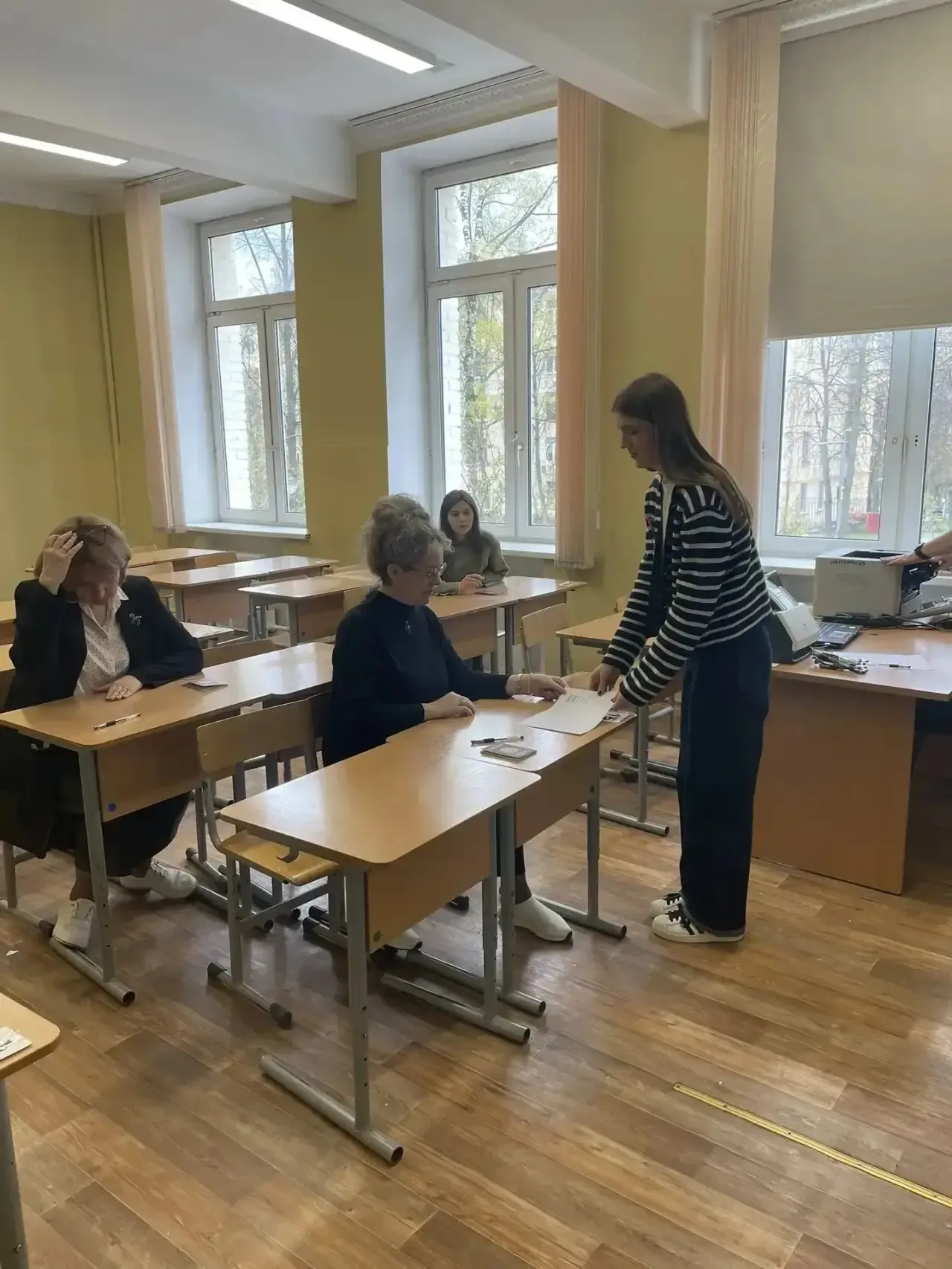 Сами сдали, чтобы понять детей! Родители и администрация школы стали участниками всероссийской акции