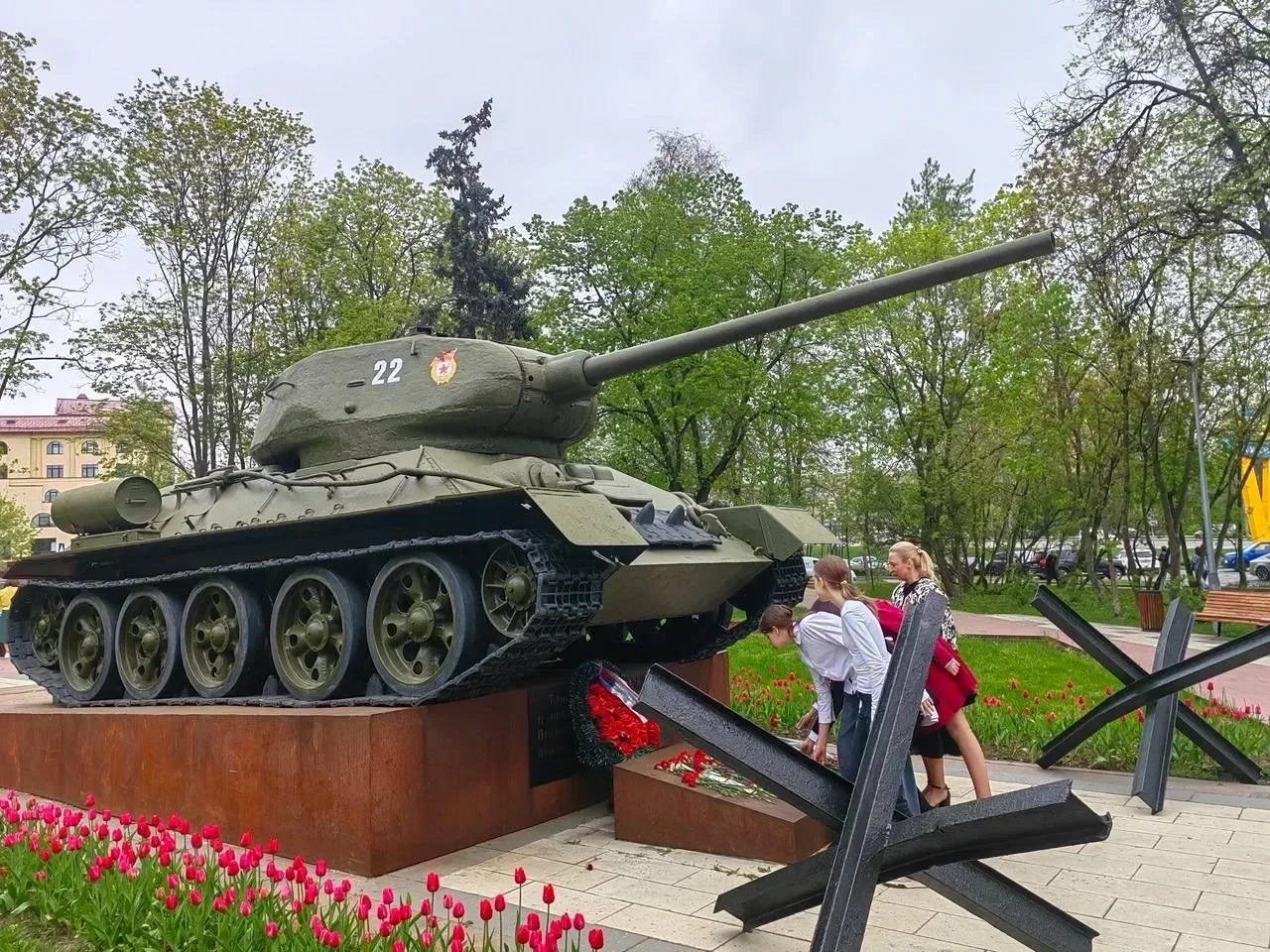 В преддверии праздника наша школа наполнилась событиями, которые объединили ребят всех возрастов. Мы