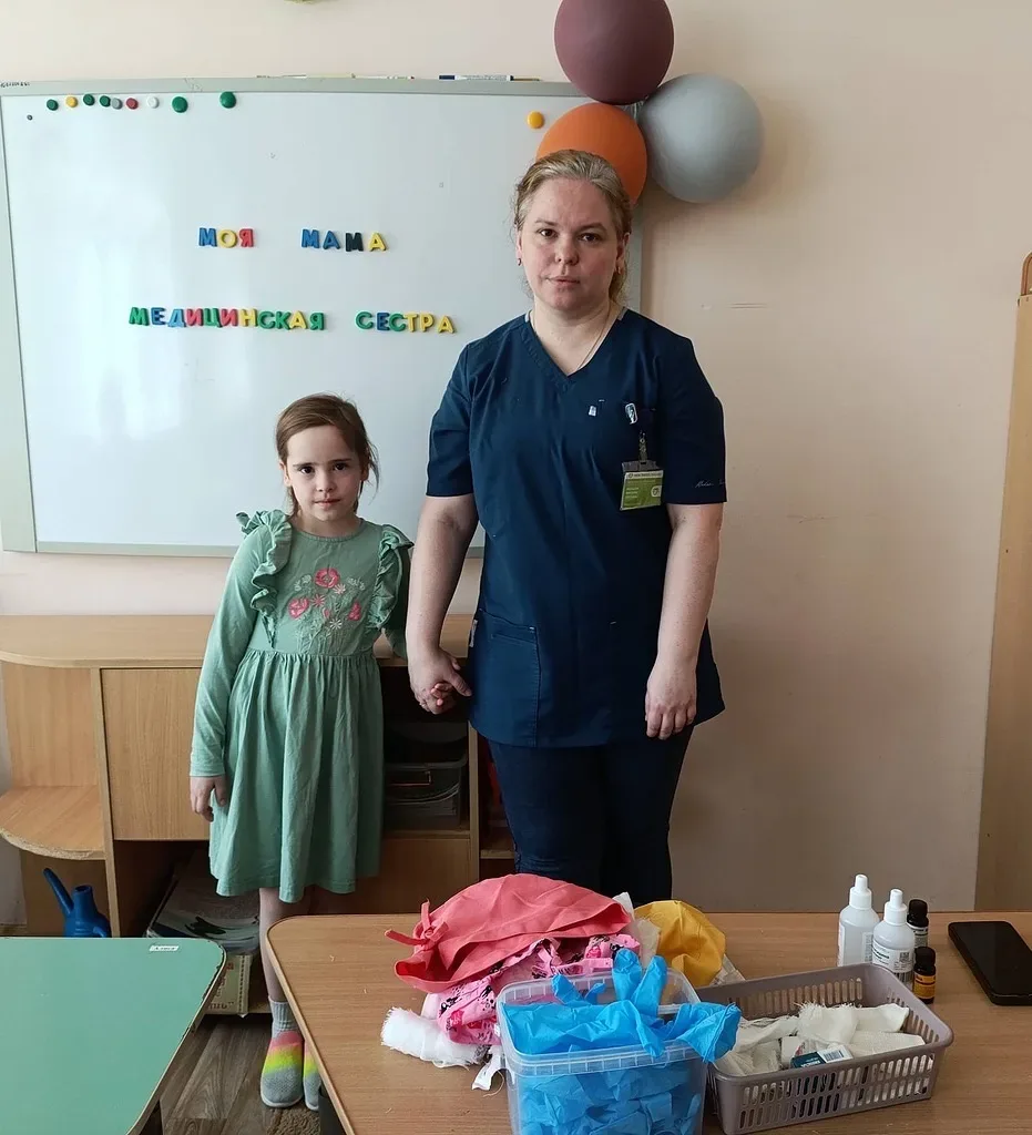 «Гость группы»: моя мама - медсестра  👩‍⚕️ 14 мая в подготовительной группе 9-6 прошёл интересный и 