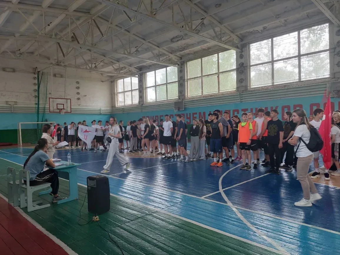 🎉 Наша команда заняла 2‑е место из 15 команд в городских соревнованиях «Вызов первых»! Гордимся резу