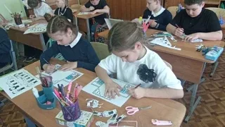 Перед  Днем семьи (15 мая) педагог-психолог Желецкая Р.В. провела урок во 2в классе.  Ребята говорил