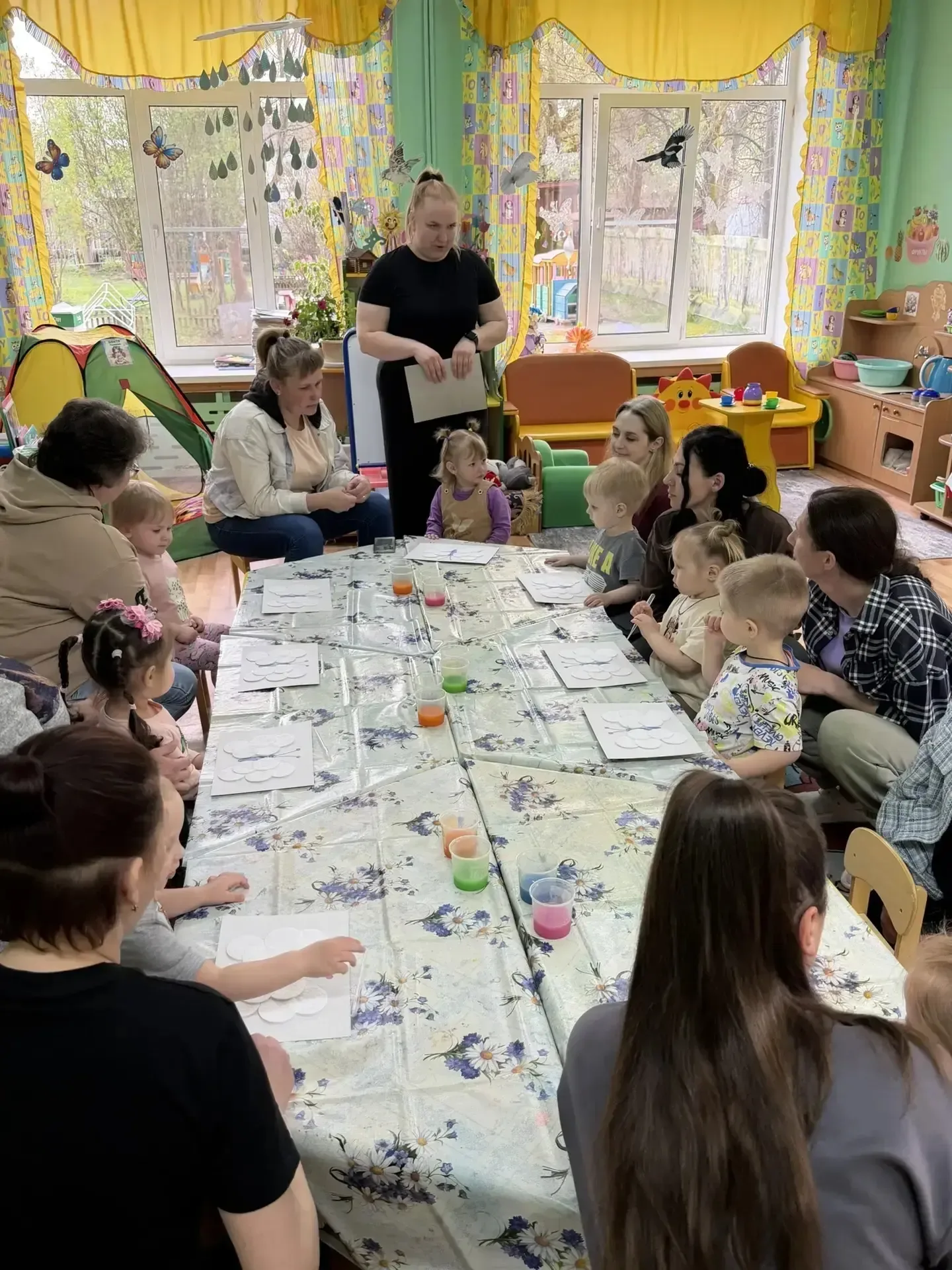 Центр развития ребёнка - детский сад "Ленок":  Мастер-класс "Бабочка" 🦋🦋🦋  Опять наши "Гномики" твор