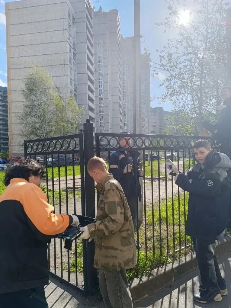 Дорогие друзья!  Мы рады поделиться с вами замечательной новостью! Обучающиеся 8-х классов нашей шко