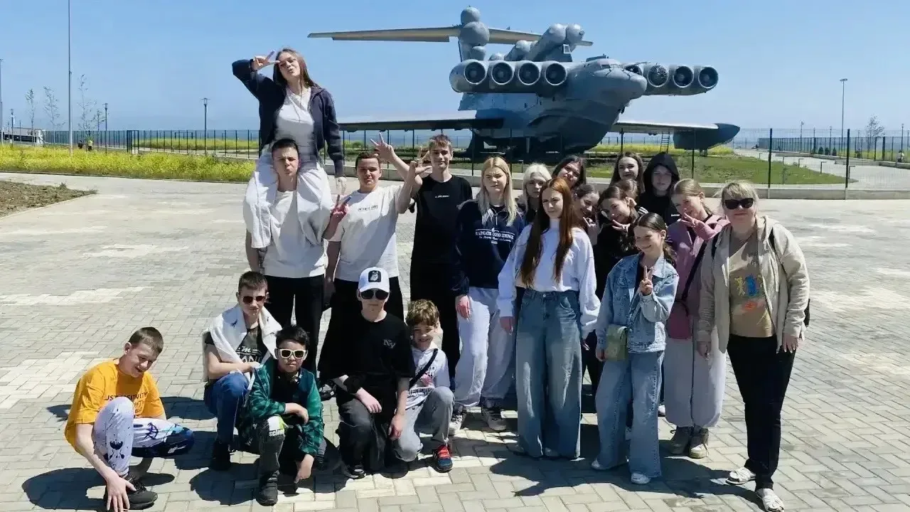 🔥 ОТКРЫТ НАБОР В АНСАМБЛЬ НАРОДНОГО ТАНЦА «РОДНИК»!  Приглашаем мальчиков и девочек в дружный коллек